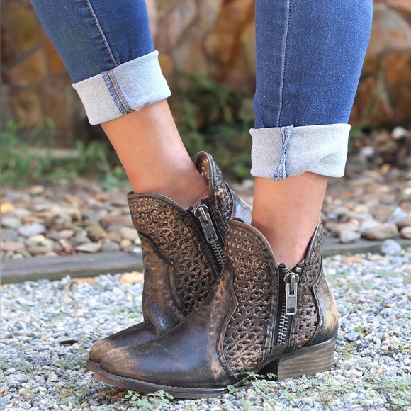 Corral Shoes - Like 🆕 Circle G by Corral Distressed Leather Black Yellow Shortie Ankle Booties